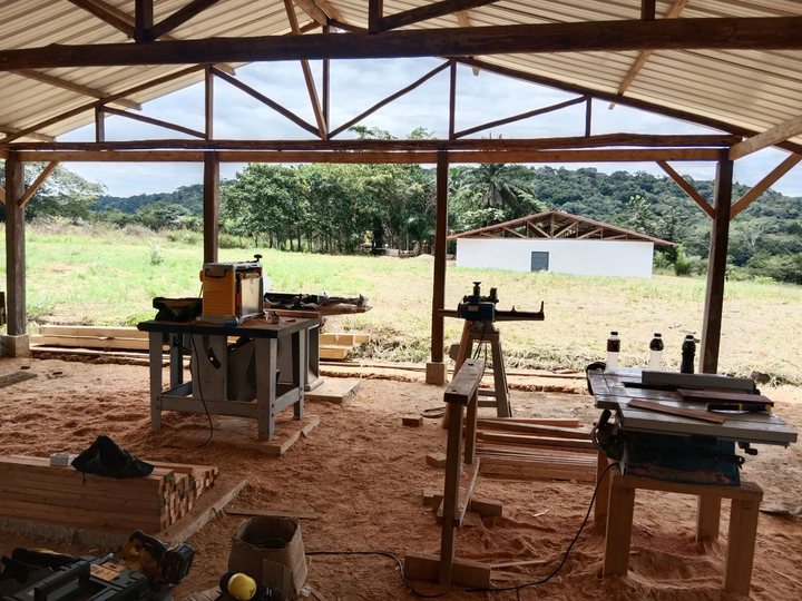 Colaboraciones — detalle de construcción
